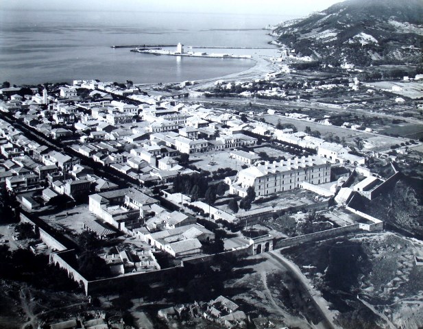 Tenes en 1962