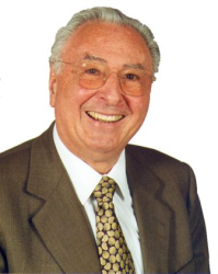 Pierre DESCAVES